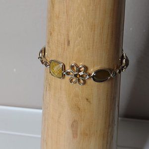 Pretty Flower Bracelet